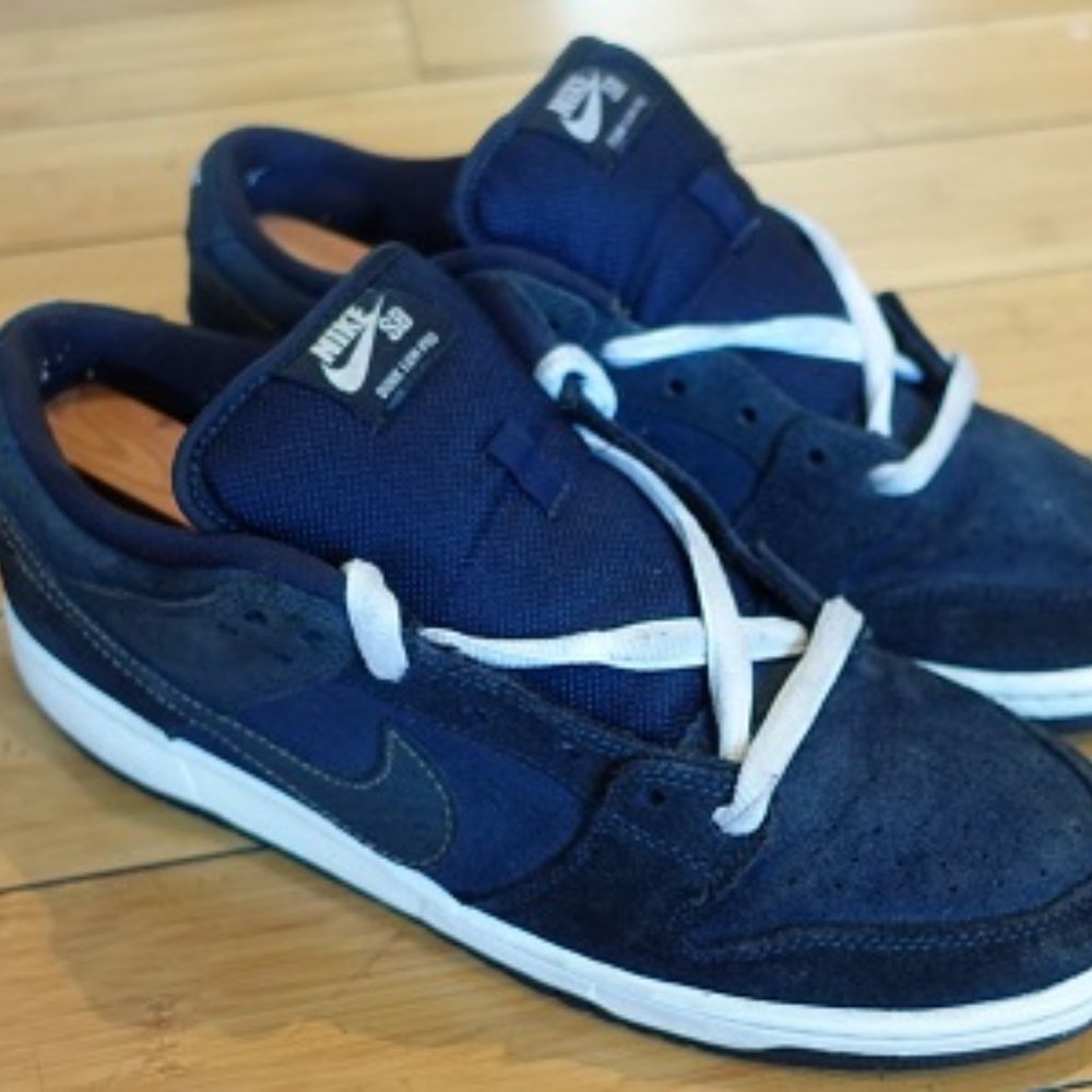 Nike SB Dunk Low Pro US Passport Sz 9 2011 No Box